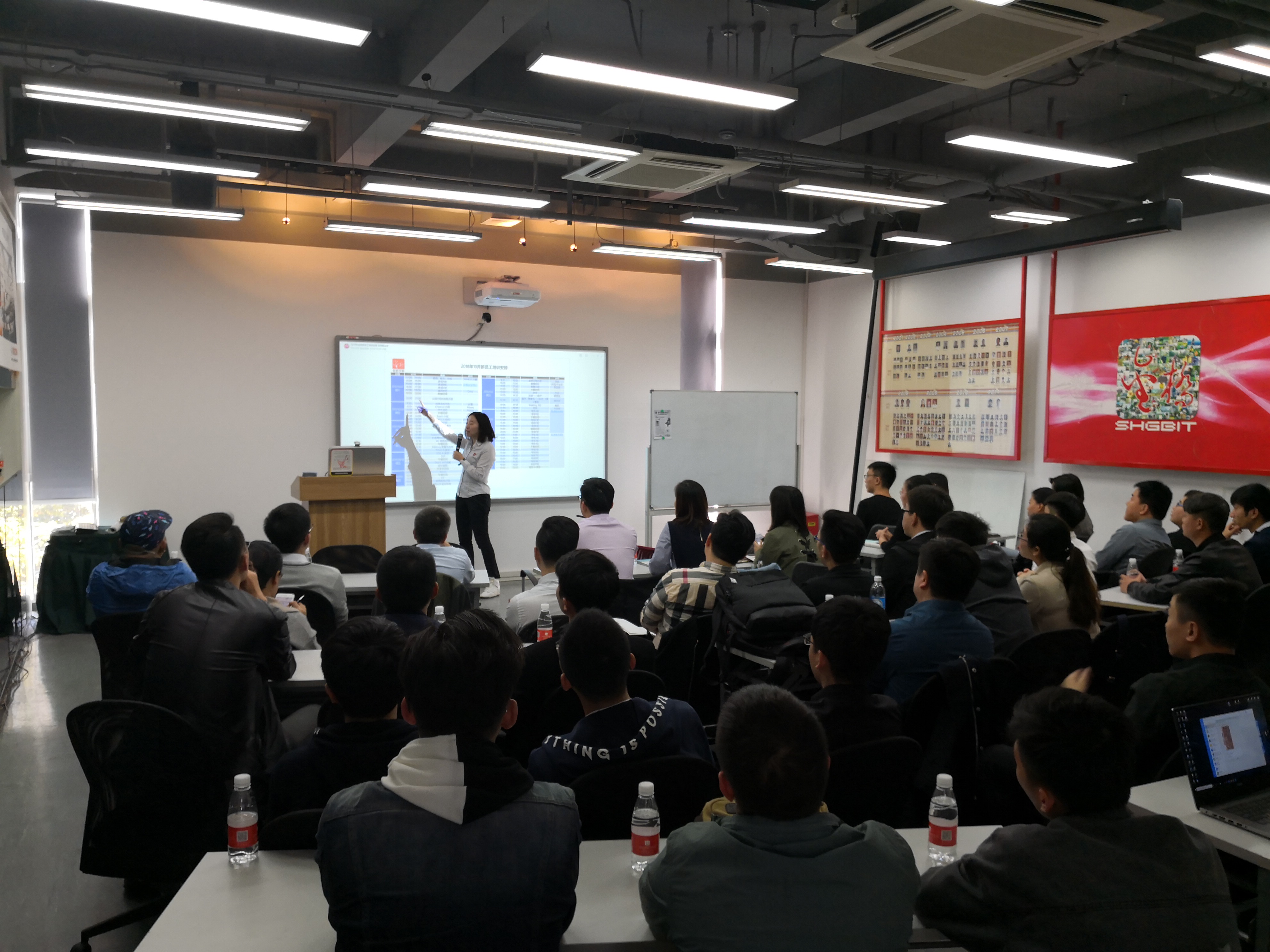 1541558957229027823.jpg 1540617007789.jpg