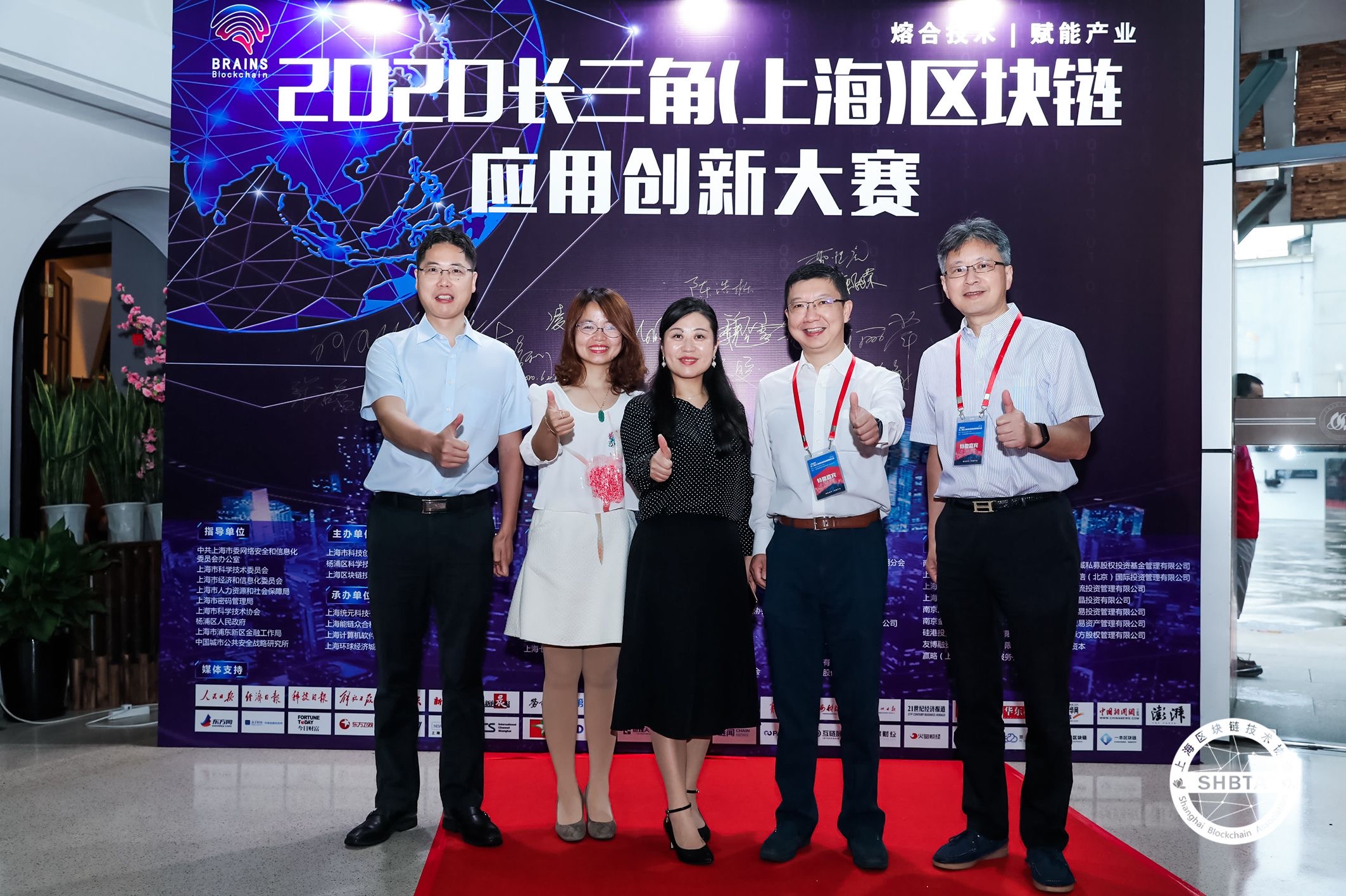 1592878410829087376.jpg 1592878410829087376.jpg