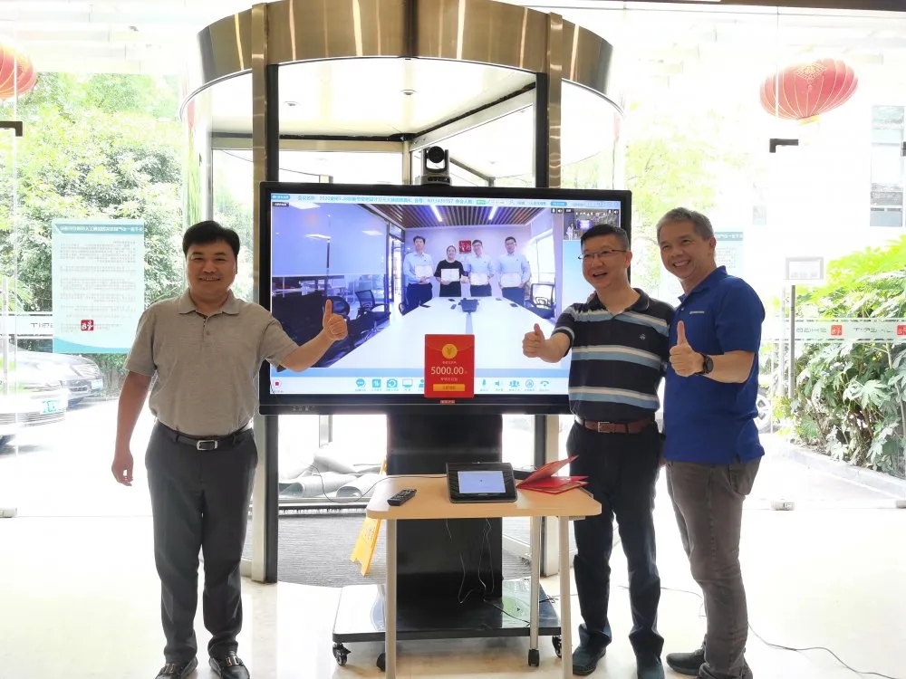 1596692809878024325.jpg 1596692809878024325.jpg