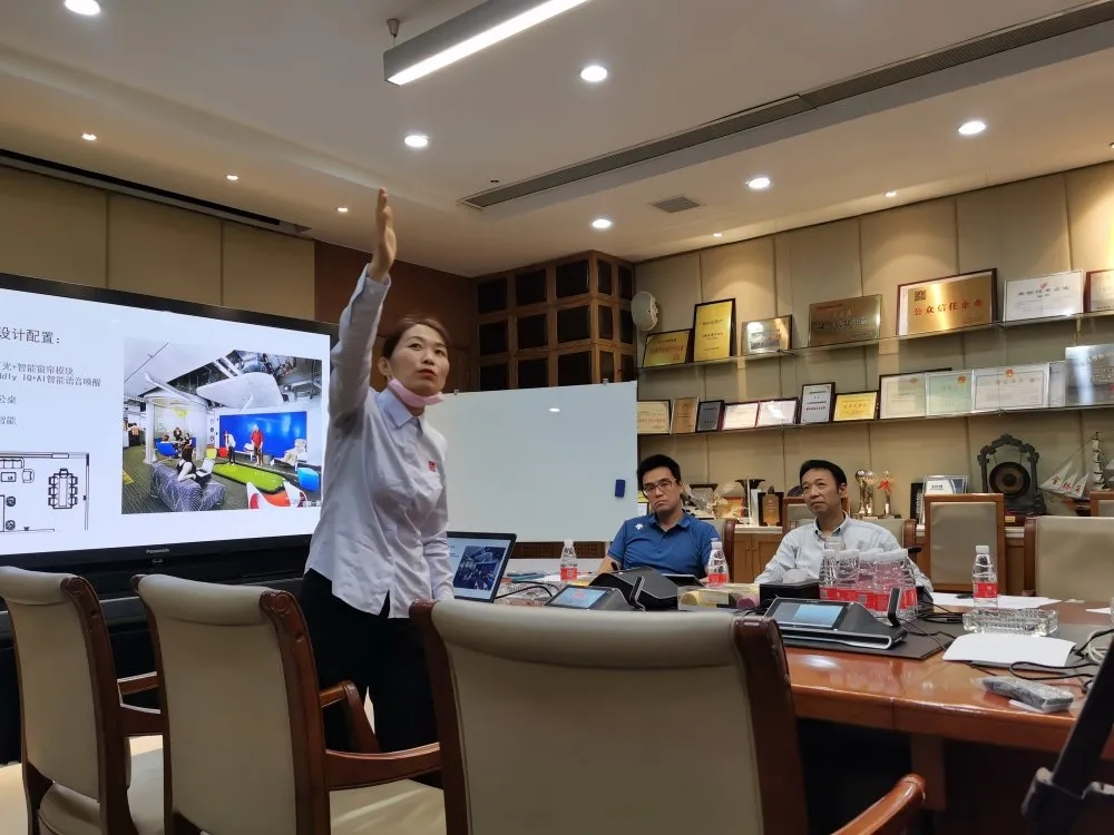 1596693590401002335.jpg 1596693590401002335.jpg